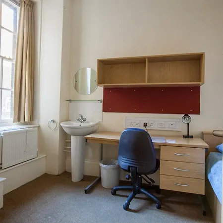 Apartamento Lse Passfield Hall