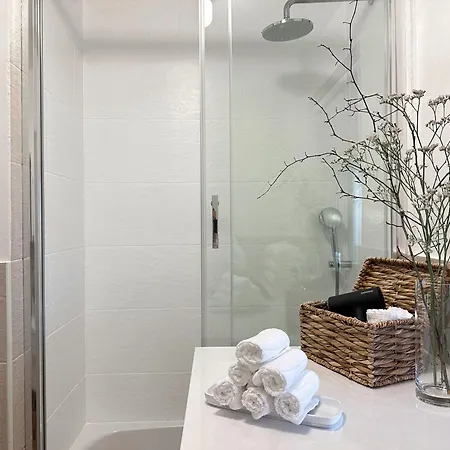 2-br Flat With Style And Comfort In St John's Wood Apartment *