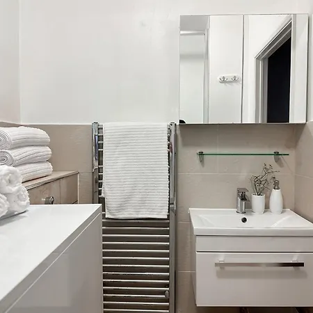 Apartment 2-br Flat With Style And Comfort In St John's Wood London