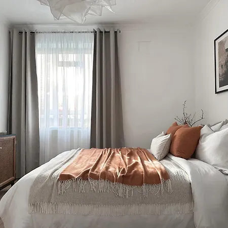 2-br Flat With Style And Comfort In St John's Wood * London