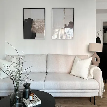 2-br Flat With Style And Comfort In St John's Wood *