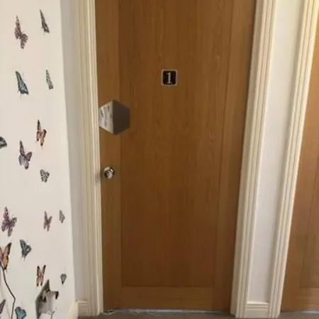 Lovely En-suite Double *
