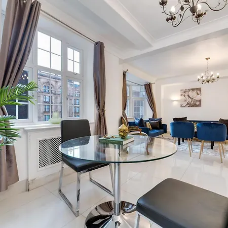 2bd Flat Opp Harrods - Sleeps 5 Apartment London