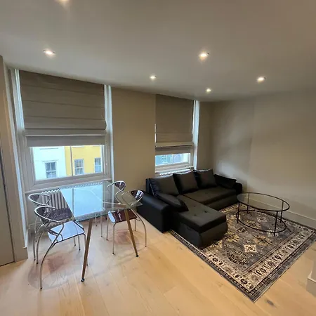 Stunning Portobello Road Flat Apartment London