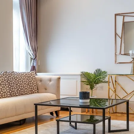 Mayfair - Exclusive Residences * لندن