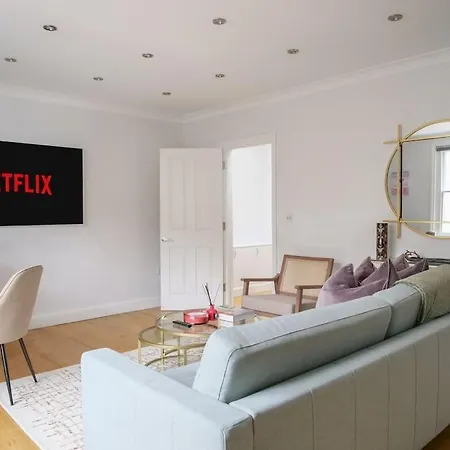 Charming One Bedroom Flat On Portobello Road Appartement Londres