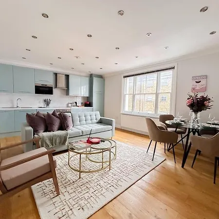 Charming One Bedroom Flat On Portobello Road Apartment