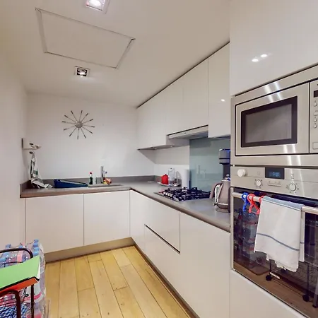Apartment Stunning 2bd Flat In South Kensington With A Patio