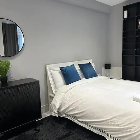 Stylish Entire 2bed