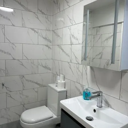 Stylish Entire 2bed
