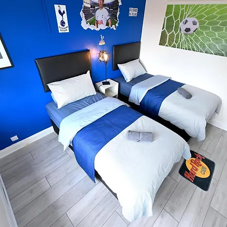 Spacious 5 Bedroom House Next To Tottenham Stadium Appartement Londres