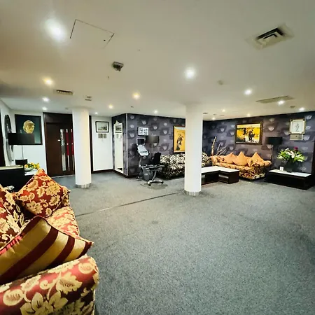 拉法耶尔酒店&spa 酒店
