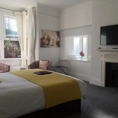 Croham Park - Free Parking & Wi-fi Bed & Breakfast