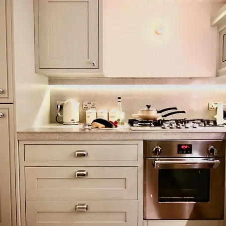 Victoria Belgravia Townhouse *
