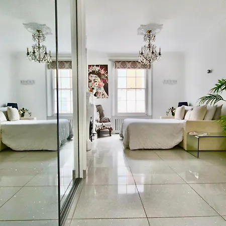 Apartment Victoria Belgravia Townhouse London
