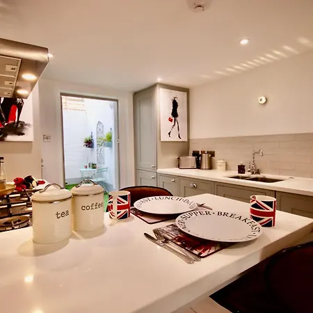 Victoria Belgravia Townhouse *