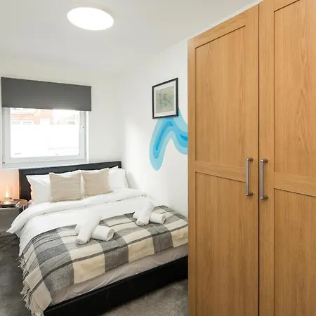Canarywharf By Sleepy Apartment London