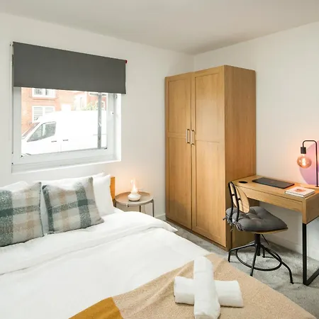 Canarywharf By Sleepy Apartment London