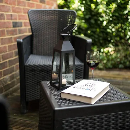 Canarywharf By Sleepy Apartment *