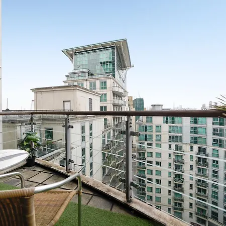 St George River Apartment London