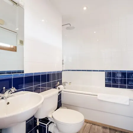 Apartment 2br Penthouse With Terrace - Heart Of Holborn - Cityapartmentstay *