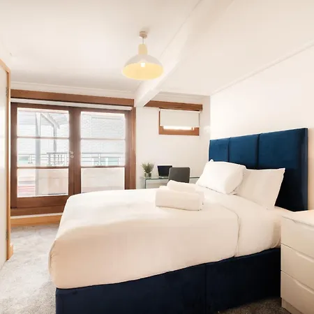 2br Penthouse With Terrace - Heart Of Holborn - Cityapartmentstay London