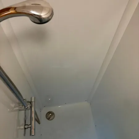 Room137 In Stoke Newington Homestay London