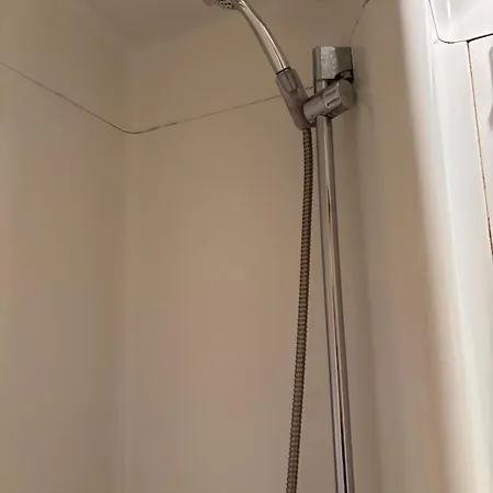 Room137 In Stoke Newington Homestay *