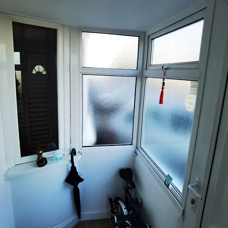 Homestay Anand House Harrow