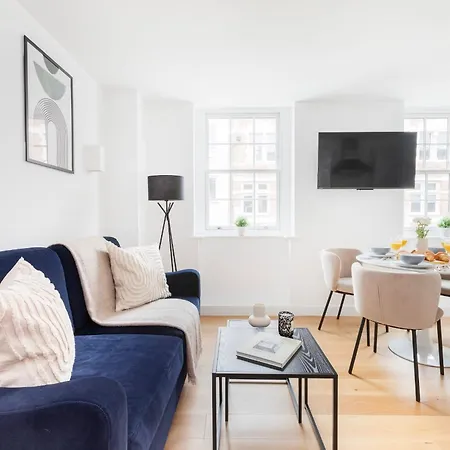 Soho & Fitzrovia With Balcony - Cityapartmentstay Apartment London