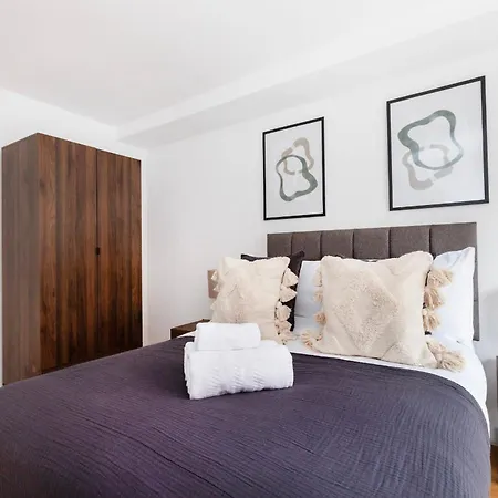 Apartment Soho & Fitzrovia With Balcony - Cityapartmentstay *