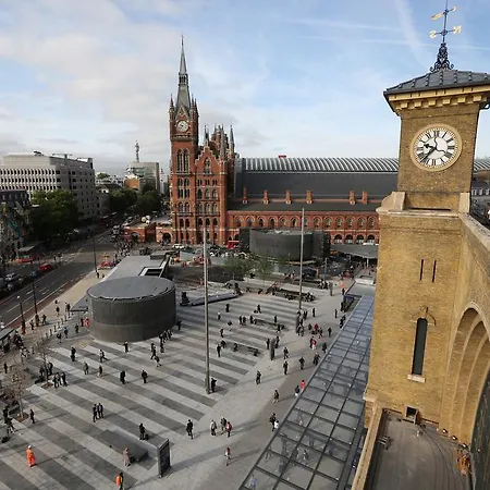 King's Cross Deluxe Serviced *