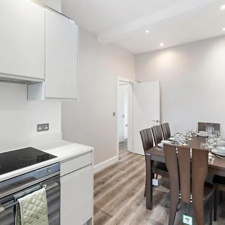 Apartment Rose Camden Town 3 Bedroom Sleeps 11 *