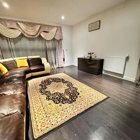 Luxury In Canary Wharf * London
