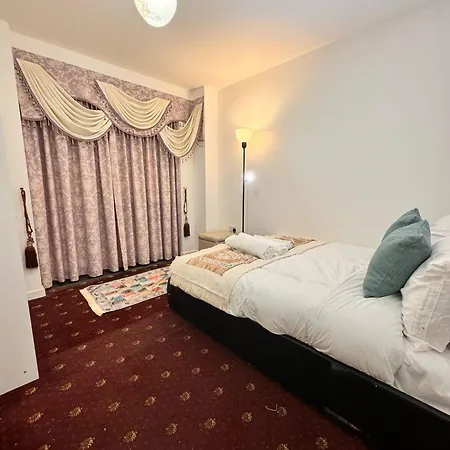 Luxury In Canary Wharf * London