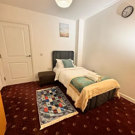 Guest house Luxury In Canary Wharf