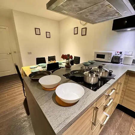 Luxury In Canary Wharf *