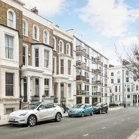 Charming 2-bed Flat In The Heart Of Nottinghill - Steps From Portobello Rd Market And Nottinghill Bookshop London