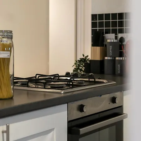 Livestay - Modern Two Bed In Stratford