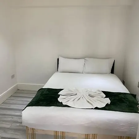 The W3 Flat Apartment London