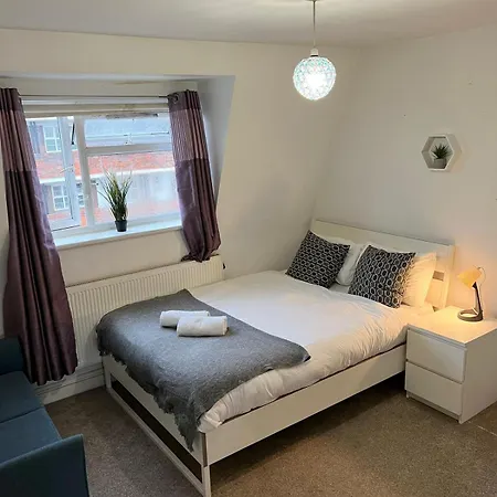 Cozy In Whitechapel! Homestay *