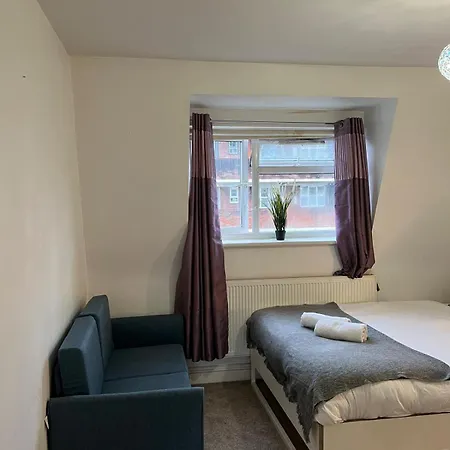 Cozy In Whitechapel! * London