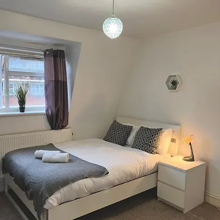 Cozy In Whitechapel! Homestay *
