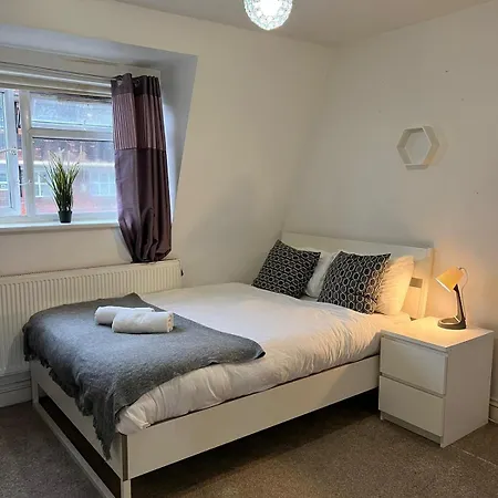 Cozy In Whitechapel! London