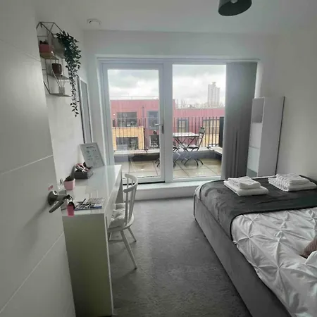 Private In With Balcony *
