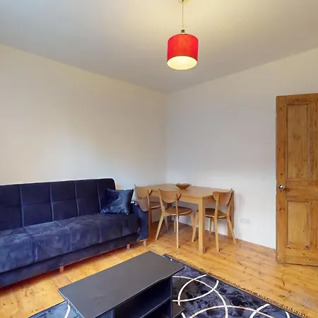 2 Bedroom Flat In Marylebone London