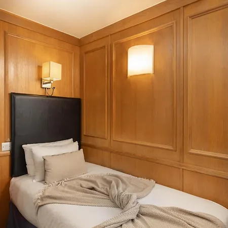 Hotel St Giles - A St Giles Londen