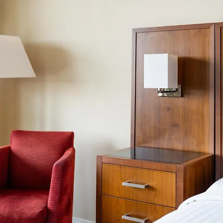 London Stadium Hotel, A Member Of Radisson Individuals