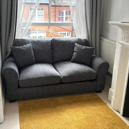 Glenmore Apartment