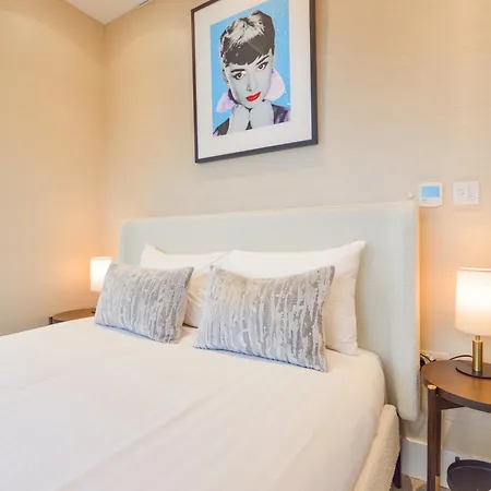 Haverstock Hill Serviced By Concept * London
